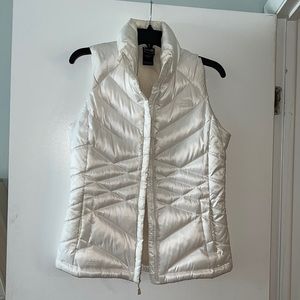 North Face Puffer Vest - White, Sm